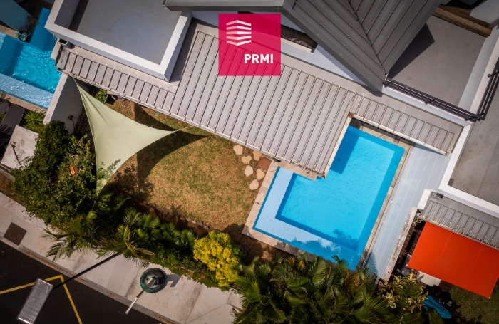 Vente Maison 107m&sup2; 4 pi&egrave;ces Saint Gilles les Bains