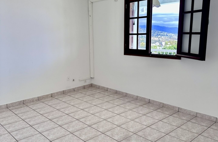 Vente Maison 140m&sup2; 7 pièces Sainte Marie