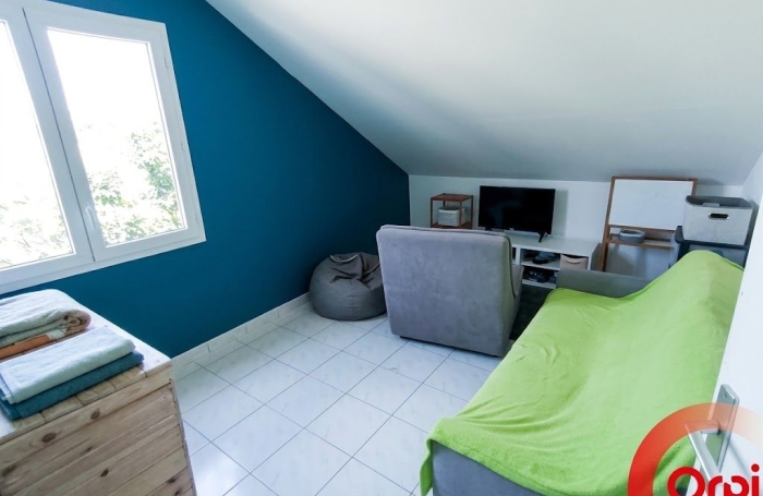 Vente Maison 180m&sup2; 7 pièces La Saline les Hauts