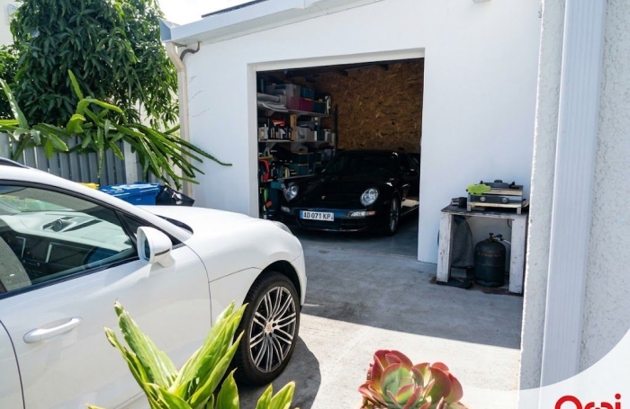 Vente Maison 180m&sup2; 7 pièces La Saline les Hauts