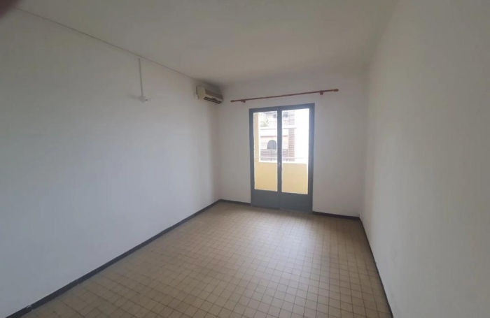 Location Appartement 70m&sup2; 3 pièces Saint Denis