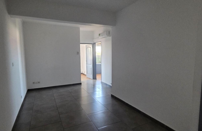 Location Appartement 57m&sup2; 3 pièces Saint Louis