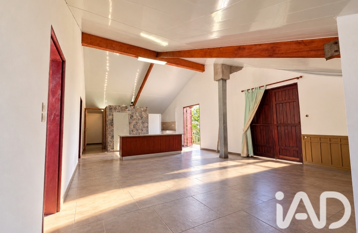 Vente Maison 175m&sup2; 7 pièces L'Entre Deux
