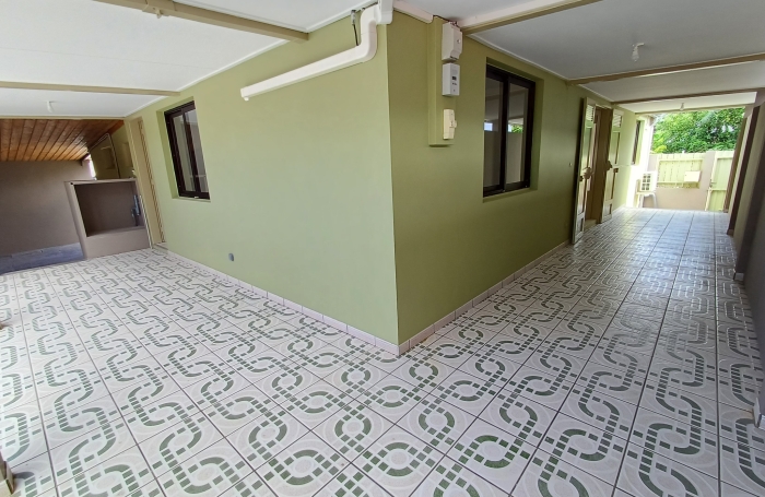 Villa T5 r&eacute;nov&eacute;e &agrave; Bras-Panon centre
