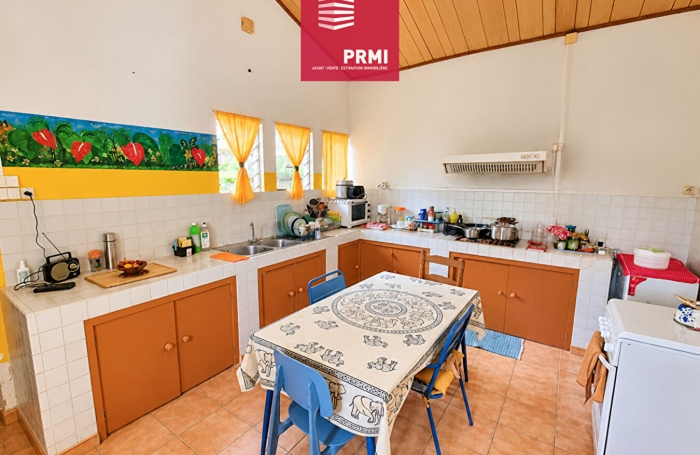 Vente Maison 101m&sup2; 5 pi&egrave;ces Sainte Clotilde