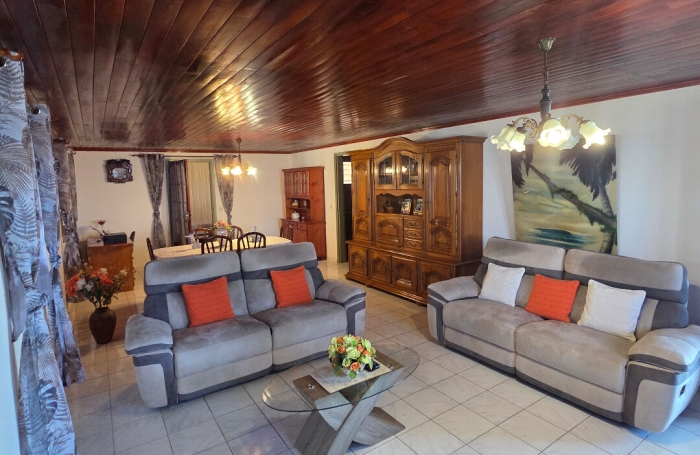 Vente Maison 180m&sup2; 6 pi&egrave;ces Sainte Marie