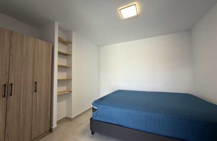 Location Appartement 20.00m&sup2; 1 pièce Saint-Pierre