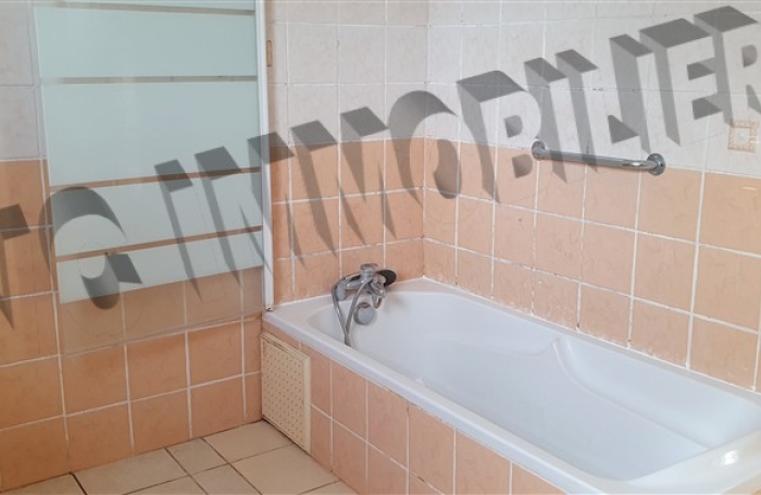 Location Maison 93m&sup2; 4 pi&egrave;ces Etang-Sale