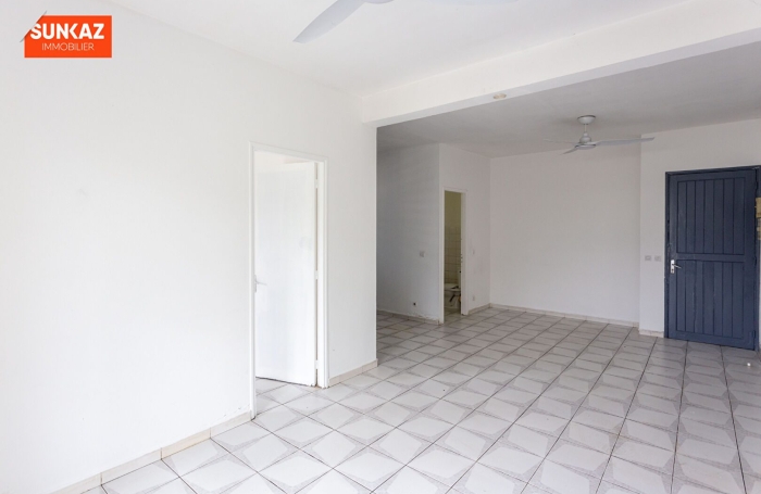 Location Appartement 38.00m&sup2; 2 pièces Ravine des Cabris