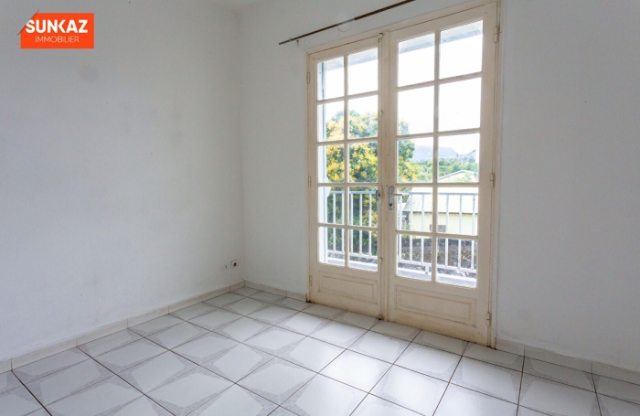 Location Appartement 38.00m&sup2; 2 pièces Ravine des Cabris