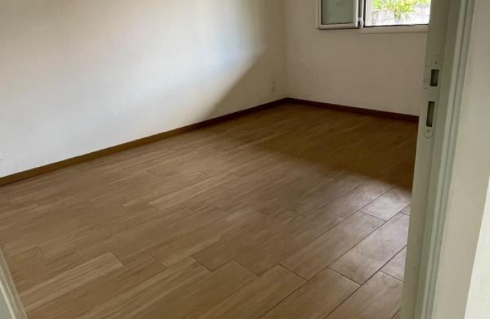 Location Maison 99.73m&sup2; 4 pièces Sainte Suzanne