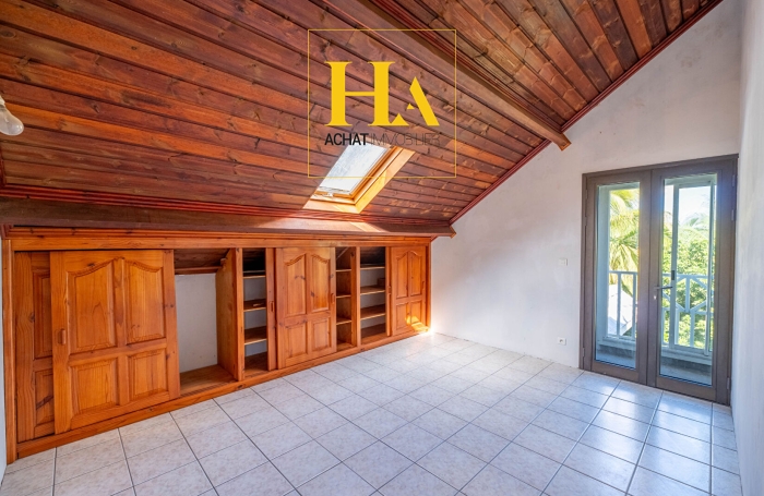 Vente Maison 230m&sup2; 6 pi&egrave;ces La Possession