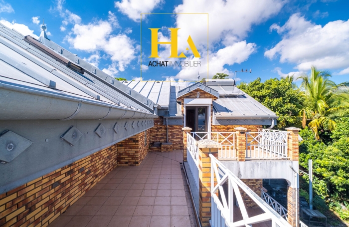 Vente Maison 230m&sup2; 6 pi&egrave;ces La Possession