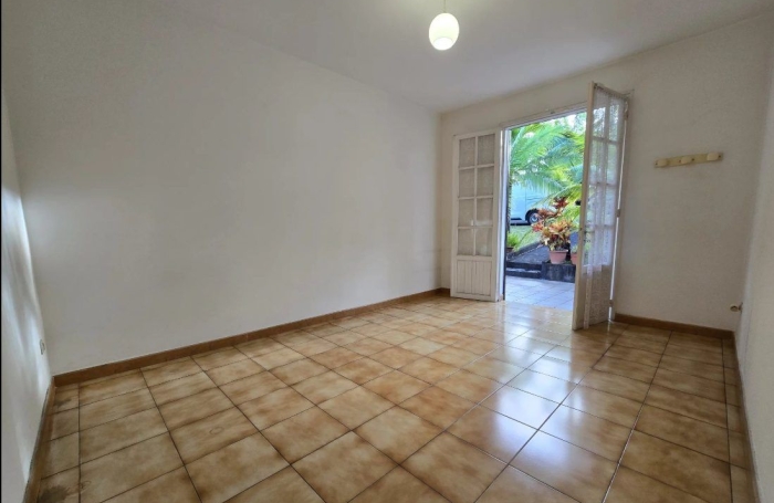 Location Maison 160m&sup2; 7 pièces Ravine des Cabris