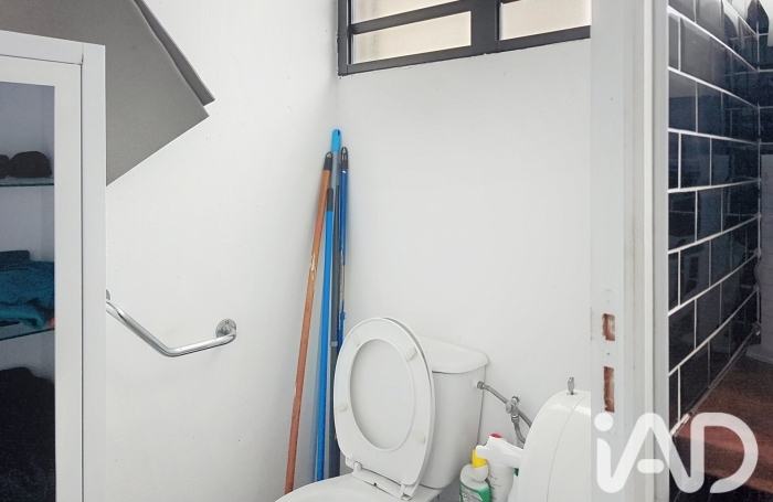 Vente Local commercial 71m&sup2; Saint Denis