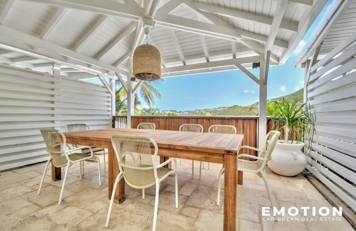 Hôtel-Restaurant 798 m2 + terrasses couvertes